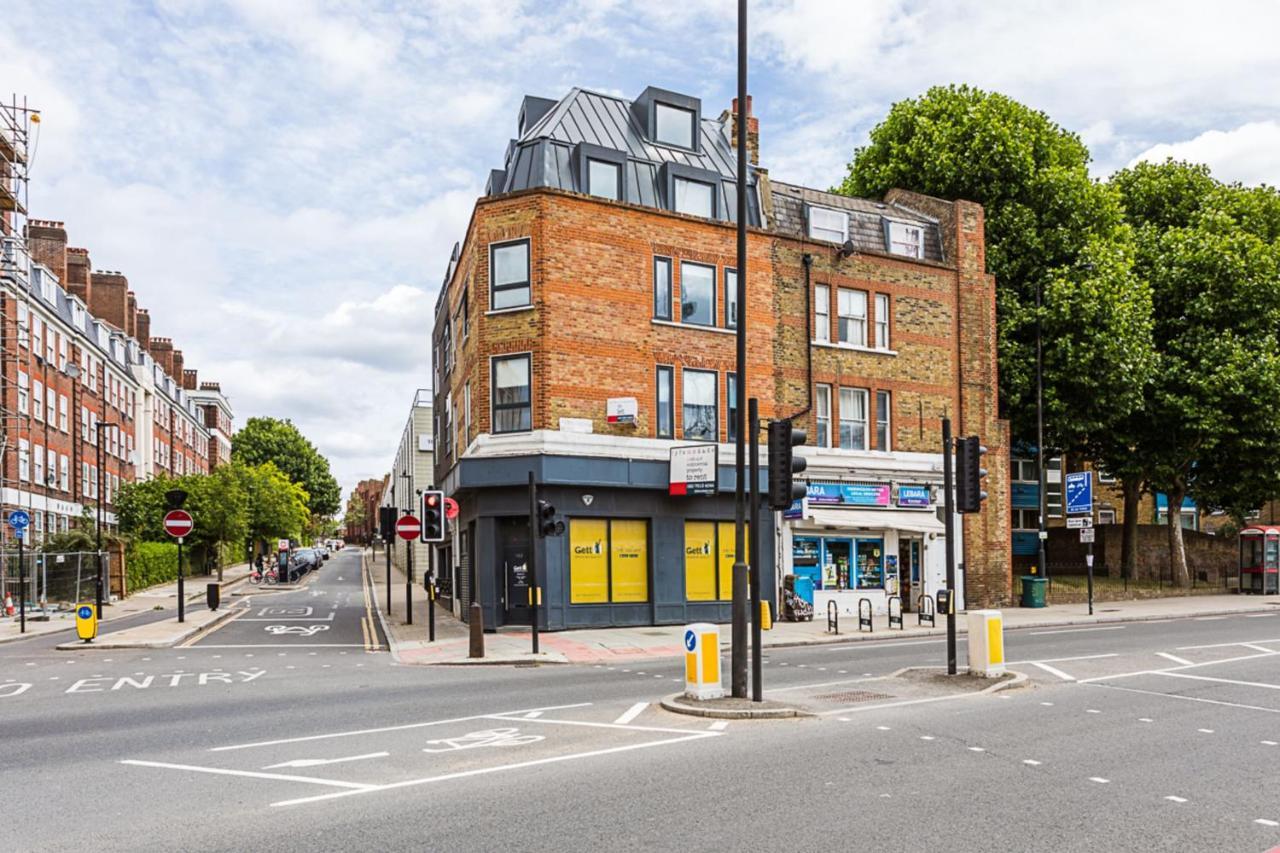 Exmouth Market *